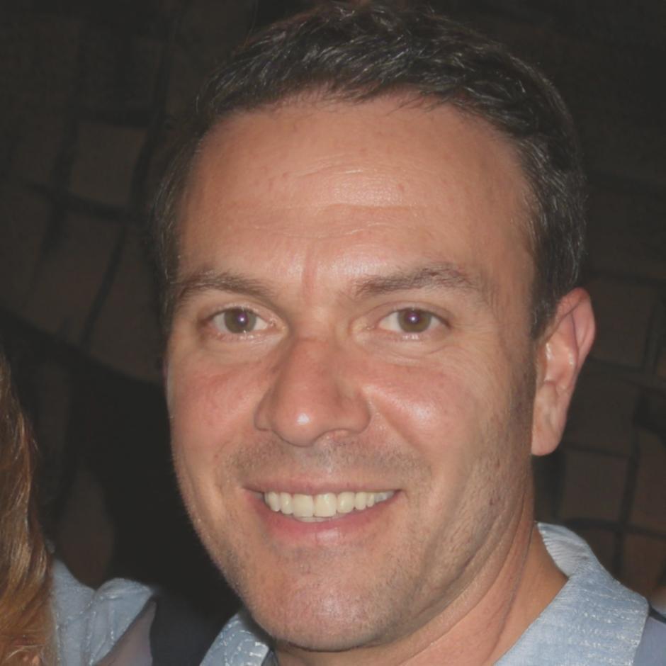 Miguel Ángel Herrera, Director de Análisis Financiero de solitharune